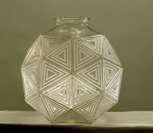 Nanking Vase, 1925